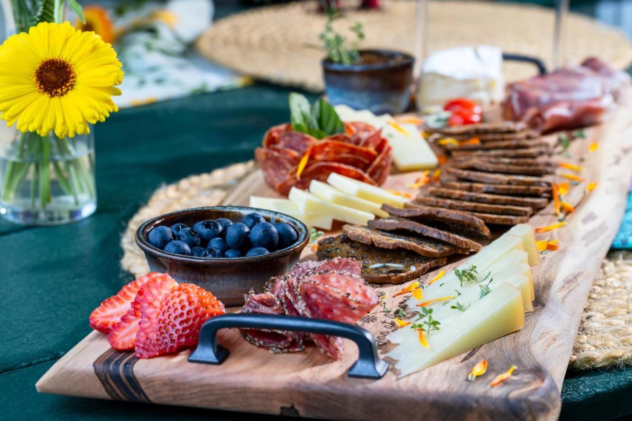 The Inn At Amaris Farms Weaverville Ngoại thất bức ảnh
